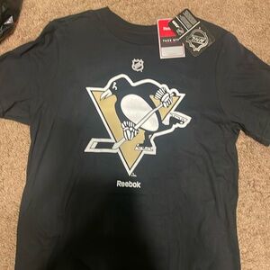 Pittsburgh penguin tee